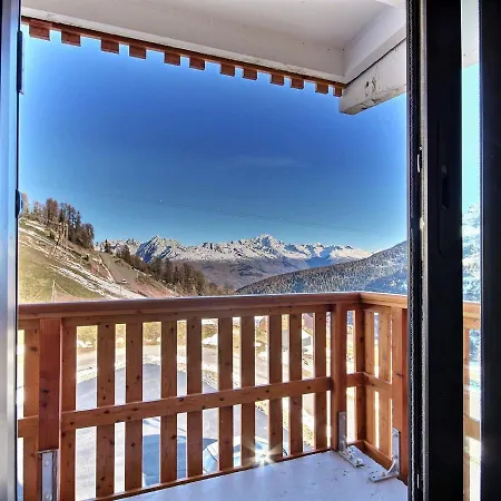 Renove Proche Des Pistes Avec Balcon Et Parking - Fr-1-455-70 *