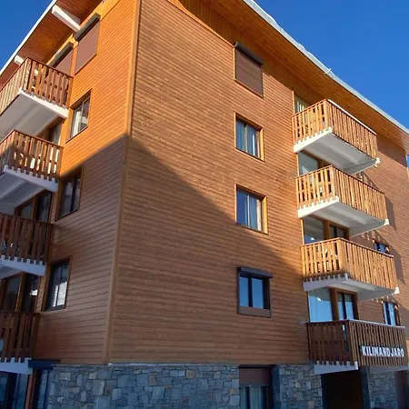 Renove Proche Des Pistes Avec Balcon Et Parking - Fr-1-455-70 * La Plagne